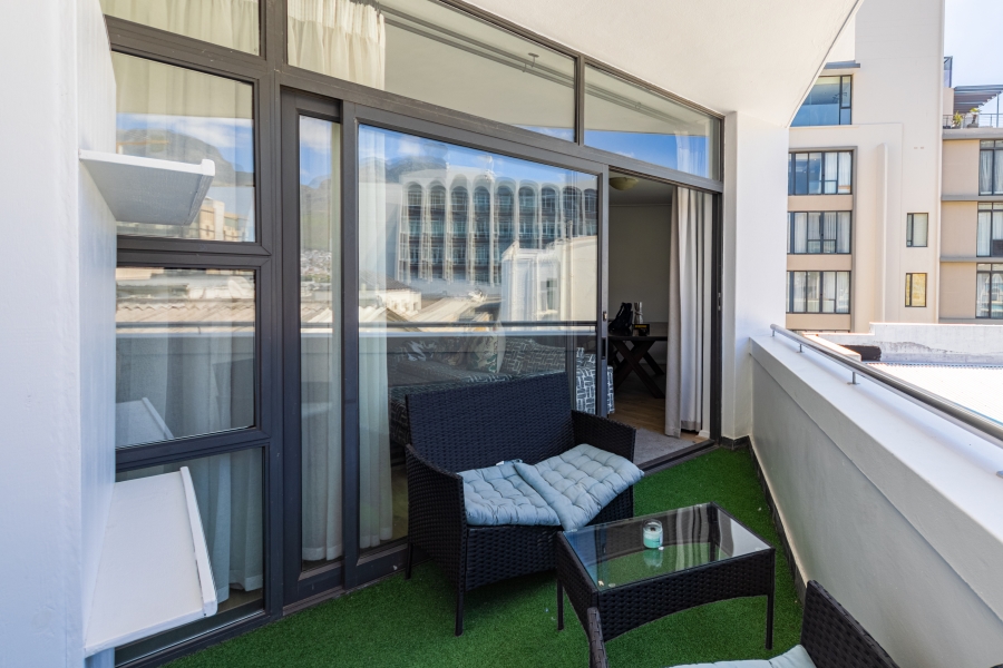 To Let 2 Bedroom Property for Rent in Cape Town City Centre Western Cape